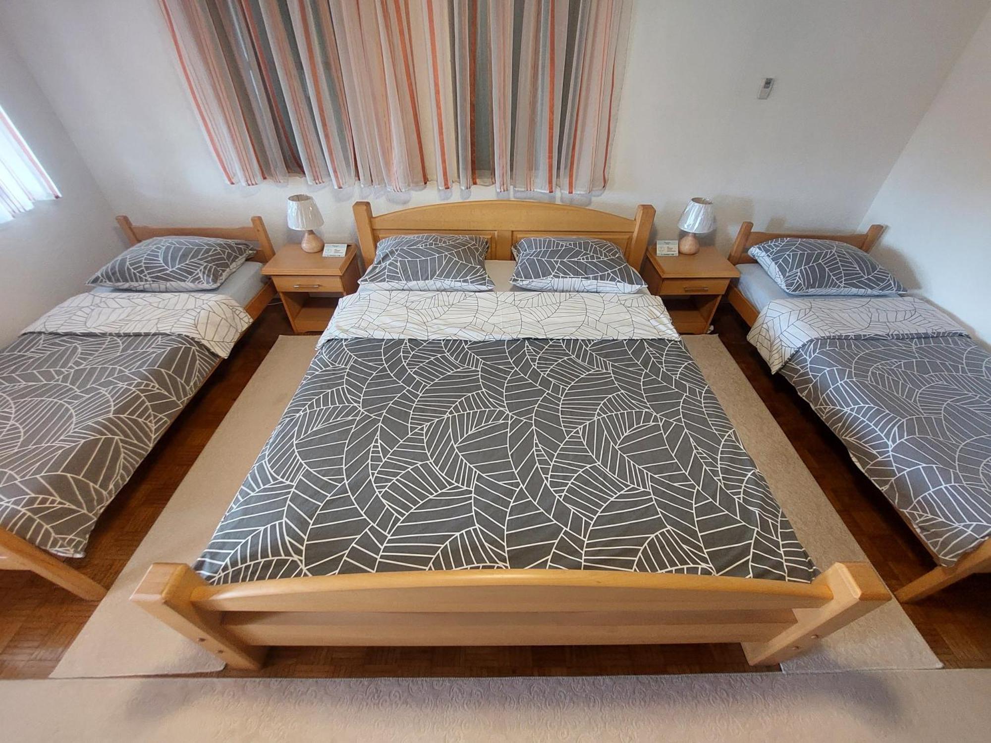 Panorama Travnik Aparthotel Room photo